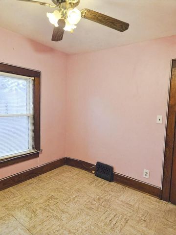 529 West BOULEVARD, Racine, WI 53405