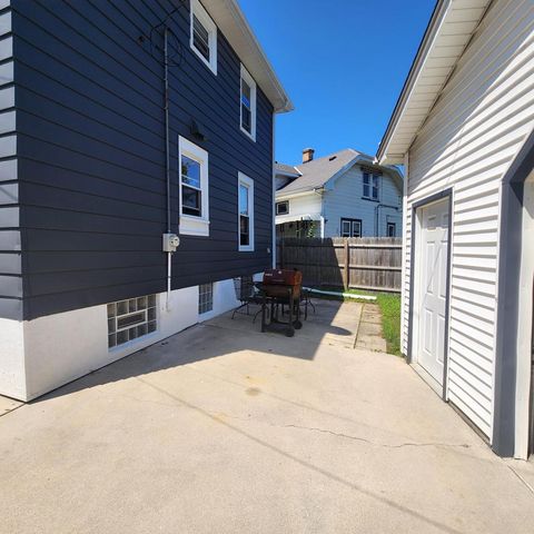 529 West BOULEVARD, Racine, WI 53405