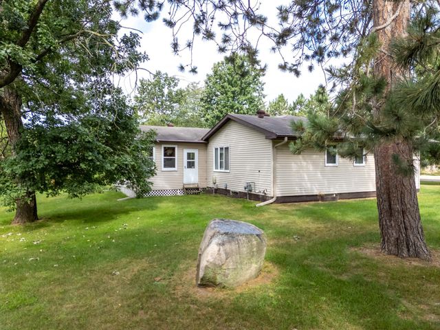 520 Ridgewood Road, Grand Rapids, MN 55744