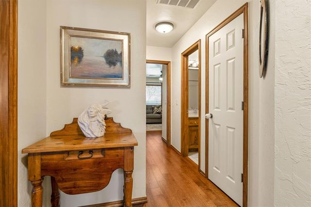 1407 SW 25th Street, Moore, OK 73170