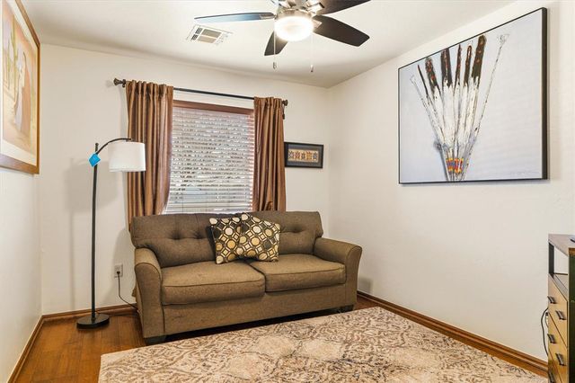 1407 SW 25th Street, Moore, OK 73170