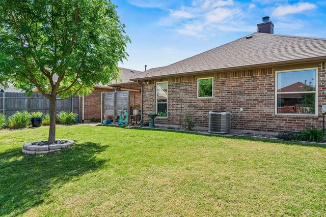 1407 SW 25th Street, Moore, OK 73170
