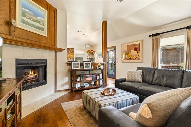 1407 SW 25th Street, Moore, OK 73170