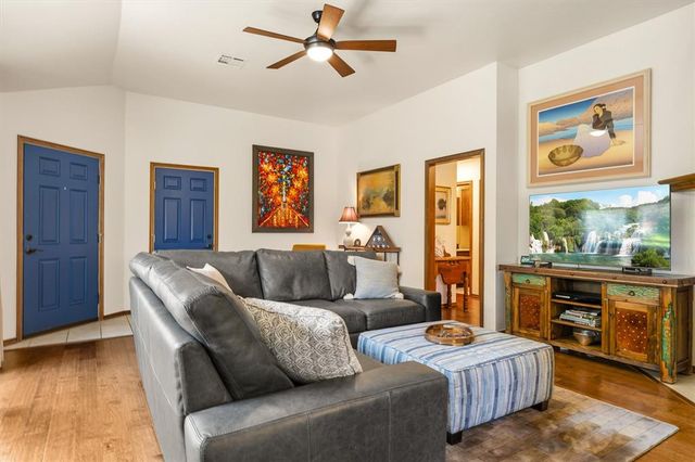 1407 SW 25th Street, Moore, OK 73170