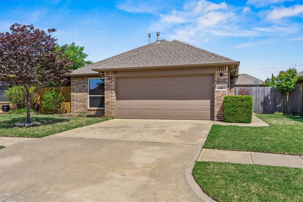 1407 SW 25th Street, Moore, OK 73170