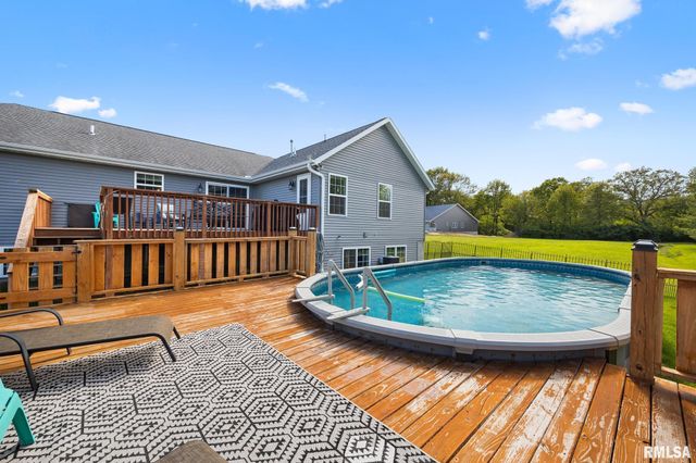 5 OSPREY Court, Pekin, IL 61554
