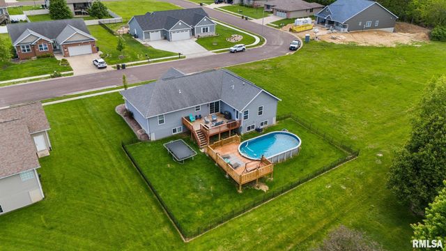 5 OSPREY Court, Pekin, IL 61554