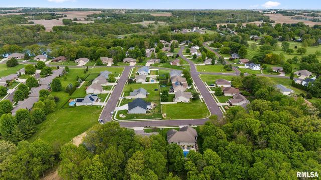 5 OSPREY Court, Pekin, IL 61554