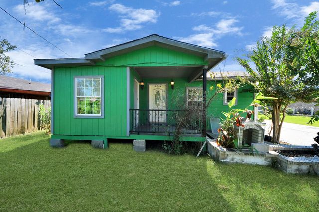 5714 Justin St, Houston, TX 77521