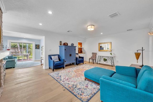 1611 CHESTNUT AVENUE, Winter Park, FL 32789