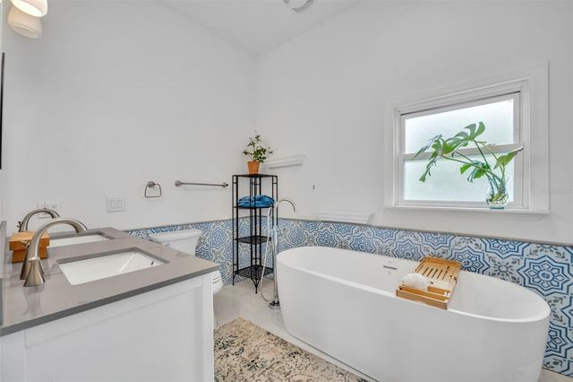 1611 CHESTNUT AVENUE, Winter Park, FL 32789