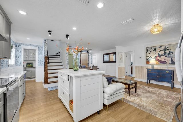 1611 CHESTNUT AVENUE, Winter Park, FL 32789