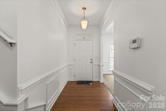 8227 Four Sisters Lane, Charlotte, NC 28215