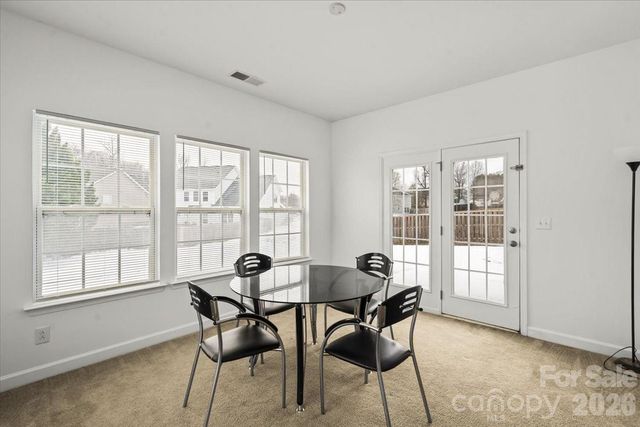 8227 Four Sisters Lane, Charlotte, NC 28215