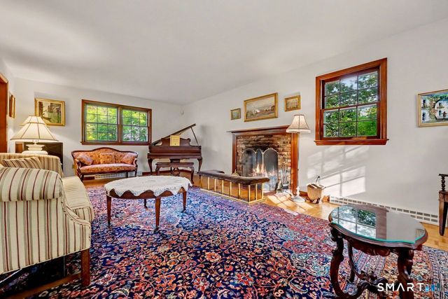 60 Rosebrook Drive, Stratford, CT 06614