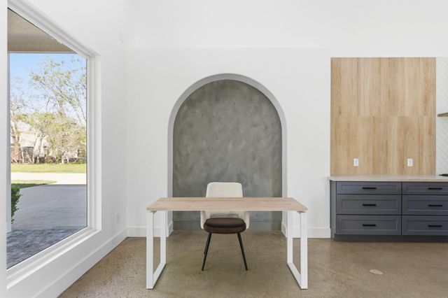 1905 Dowling Drive, Richmond, TX 77469