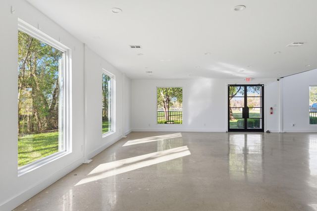 1905 Dowling Drive, Richmond, TX 77469