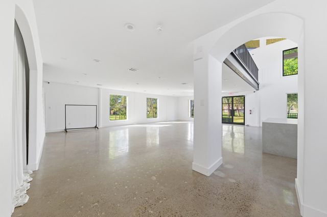 1905 Dowling Drive, Richmond, TX 77469