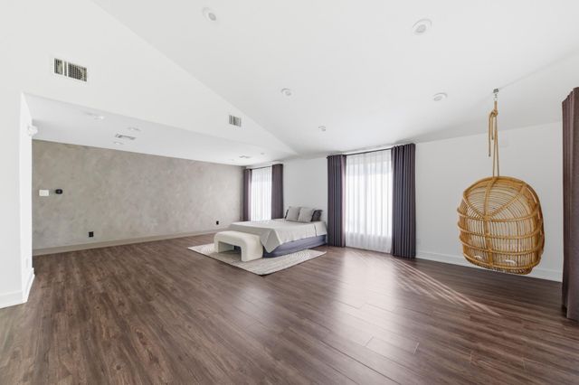 1905 Dowling Drive, Richmond, TX 77469