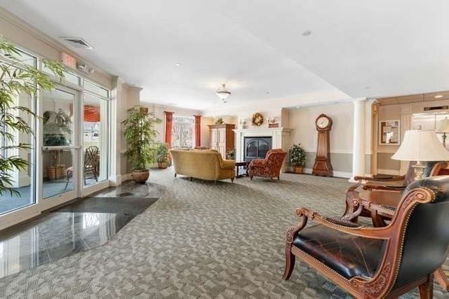 350 Greene St 306, North Andover, MA 01845