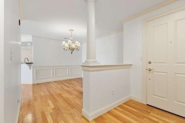 350 Greene St 306, North Andover, MA 01845