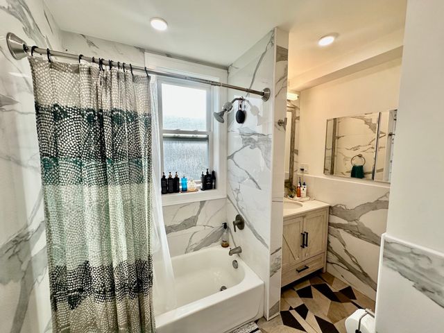 453 Washington 5, Brookline, MA 02446