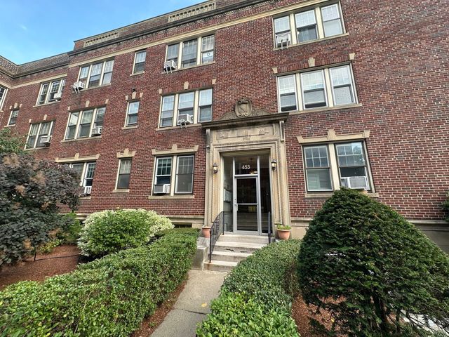 453 Washington 5, Brookline, MA 02446