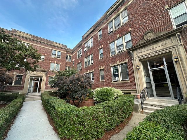 453 Washington 5, Brookline, MA 02446