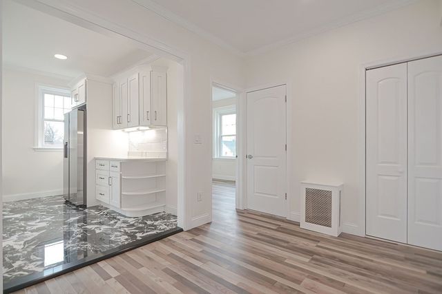 453 Washington 5, Brookline, MA 02446