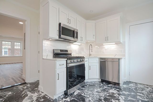 453 Washington 5, Brookline, MA 02446