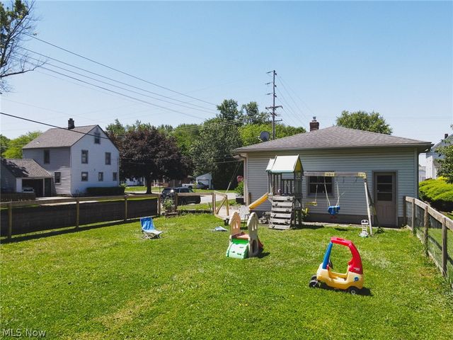 701 Jones Street, Hubbard, OH 44425