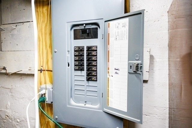 55 Kennedy St, Fall River, MA 02721