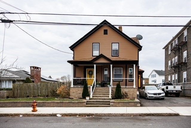 55 Kennedy St, Fall River, MA 02721