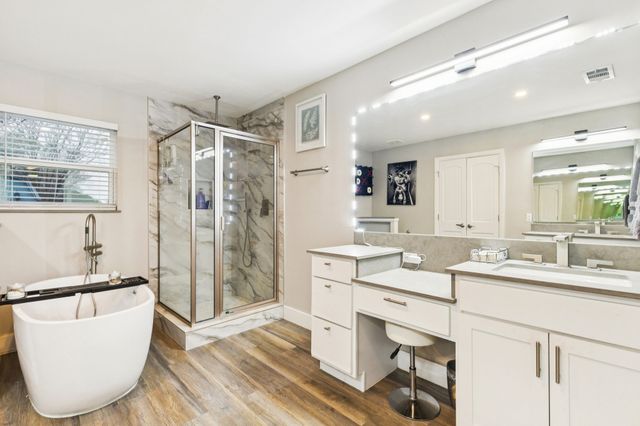 1712 Wildwood Street, Corinth, TX 76210