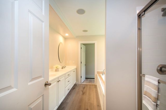 185 Booth Hill Rd, Scituate, MA 02066
