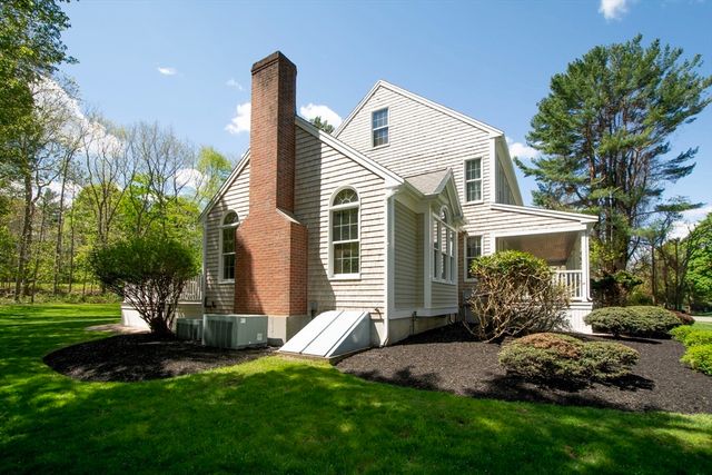 185 Booth Hill Rd, Scituate, MA 02066