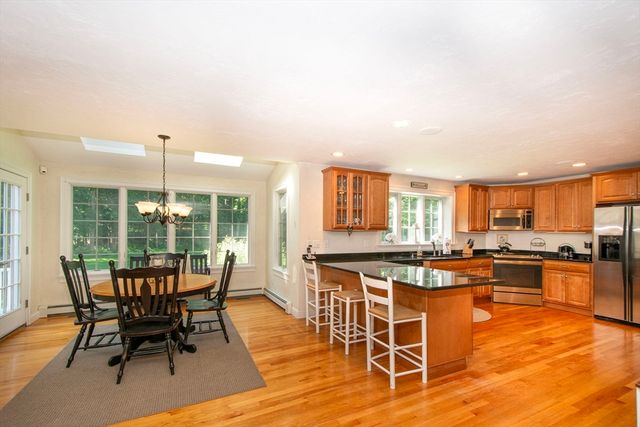 185 Booth Hill Rd, Scituate, MA 02066