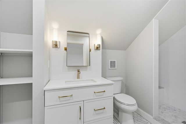 1203 E 2nd Street, Royal Oak, MI 48067