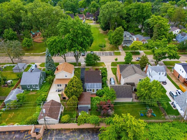 1203 E 2nd Street, Royal Oak, MI 48067
