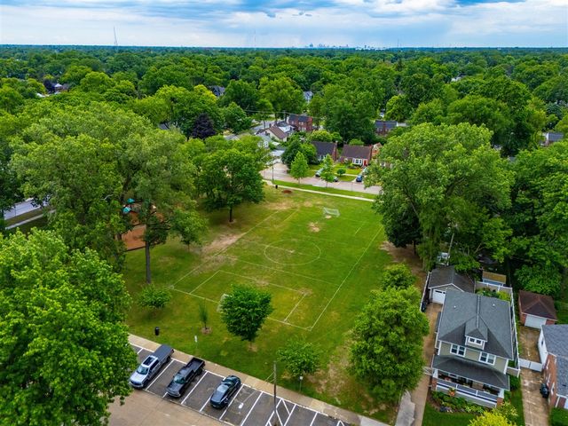 1203 E 2nd Street, Royal Oak, MI 48067