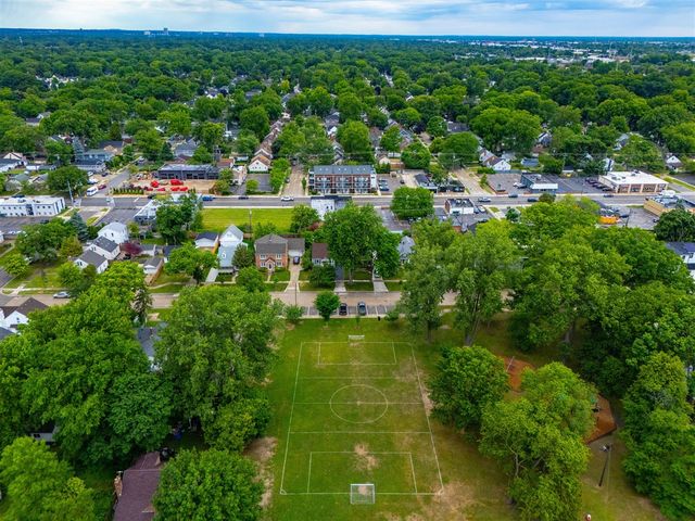 1203 E 2nd Street, Royal Oak, MI 48067