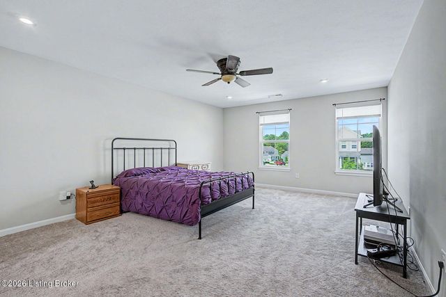 3830 Scarlet Oak Ln, La Grange, KY 40031