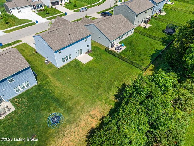 3830 Scarlet Oak Ln, La Grange, KY 40031