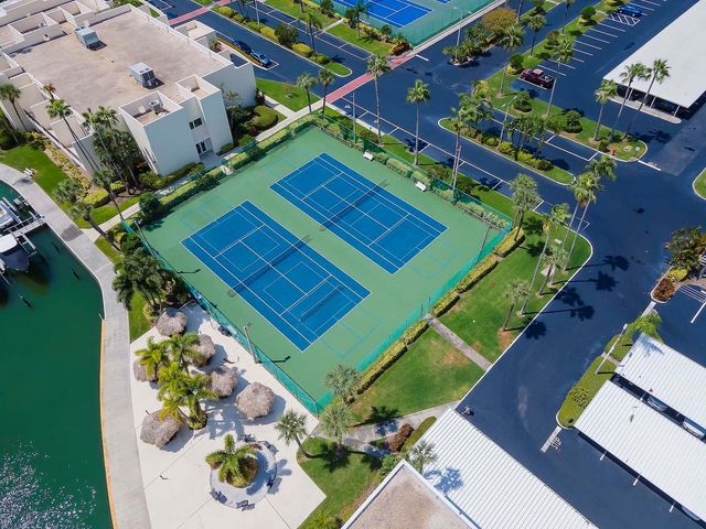 7540 BAY ISLAND DRIVE S 156, South Pasadena, FL 33707