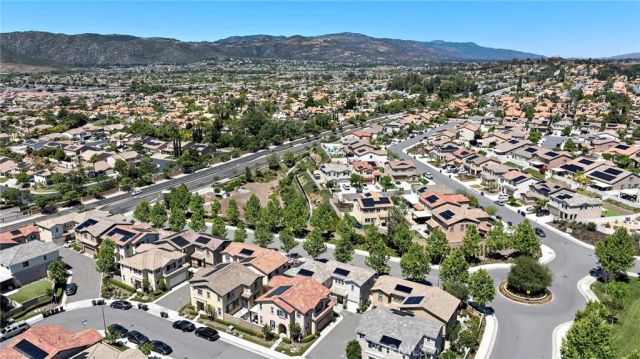 41461 Winterberry, Murrieta, CA 92562