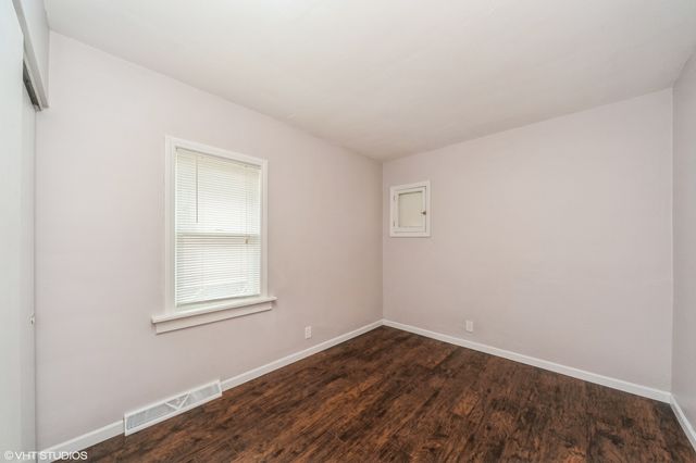 848 LEE Street, Des Plaines, IL 60016