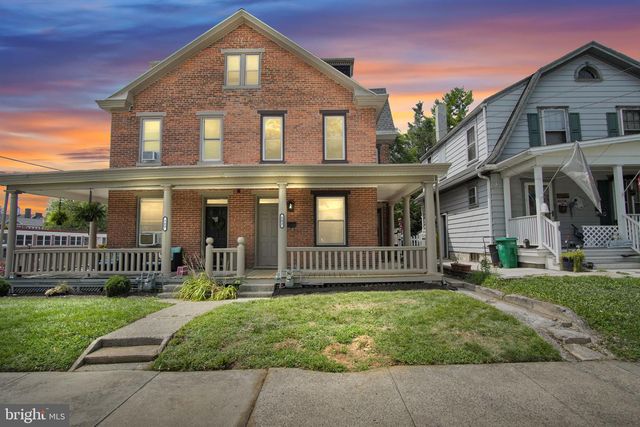 502 N COLLEGE ST, Carlisle, PA 17013