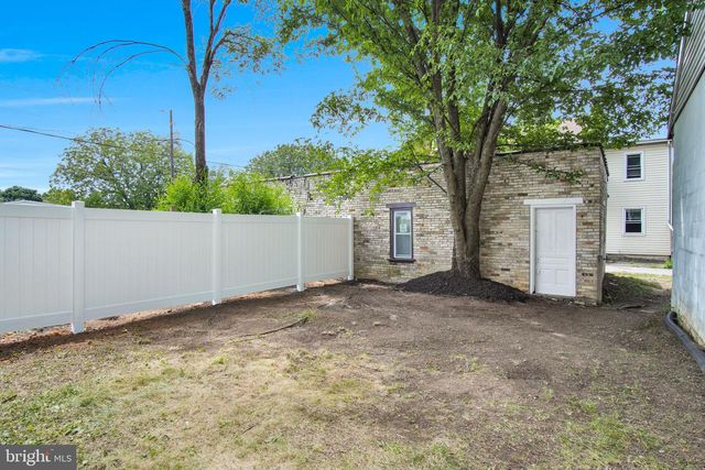 502 N COLLEGE ST, Carlisle, PA 17013