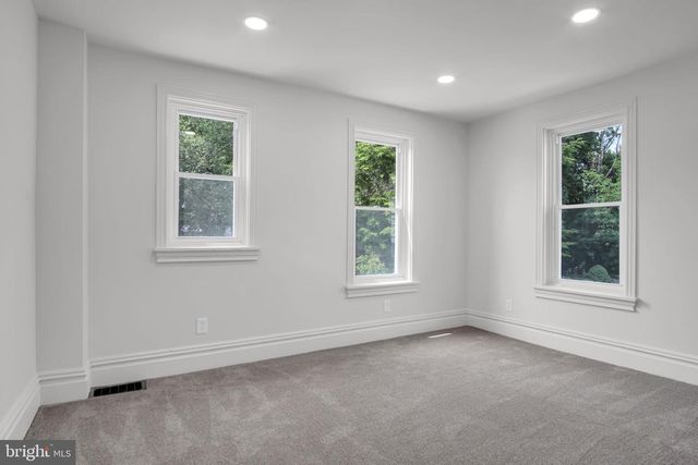 502 N COLLEGE ST, Carlisle, PA 17013