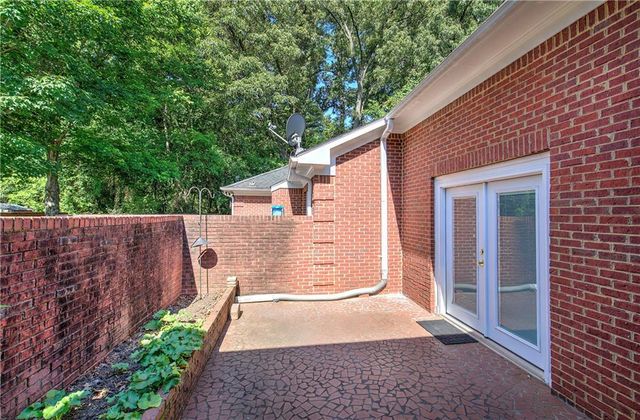 214 Manor Way, Cartersville, GA 30120